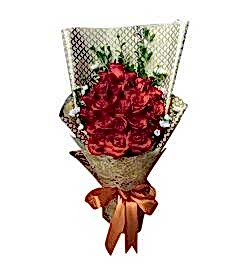 send 2 dozen red roses in bouquet to dhaka