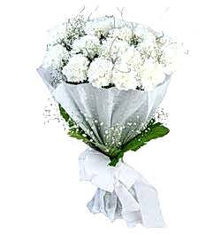 Delivery 12 White Carnations Bouquet to Bangladesh